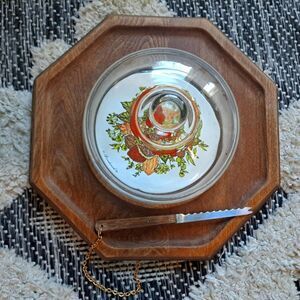 Goodwood vintage cheese plate, glass dome, knife on chain, white plate teak wood